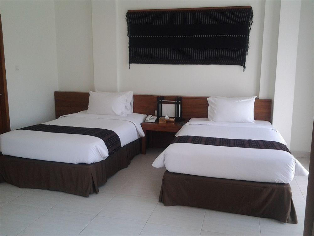 Luwansa Beach Resort Labuan Bajo Luaran gambar