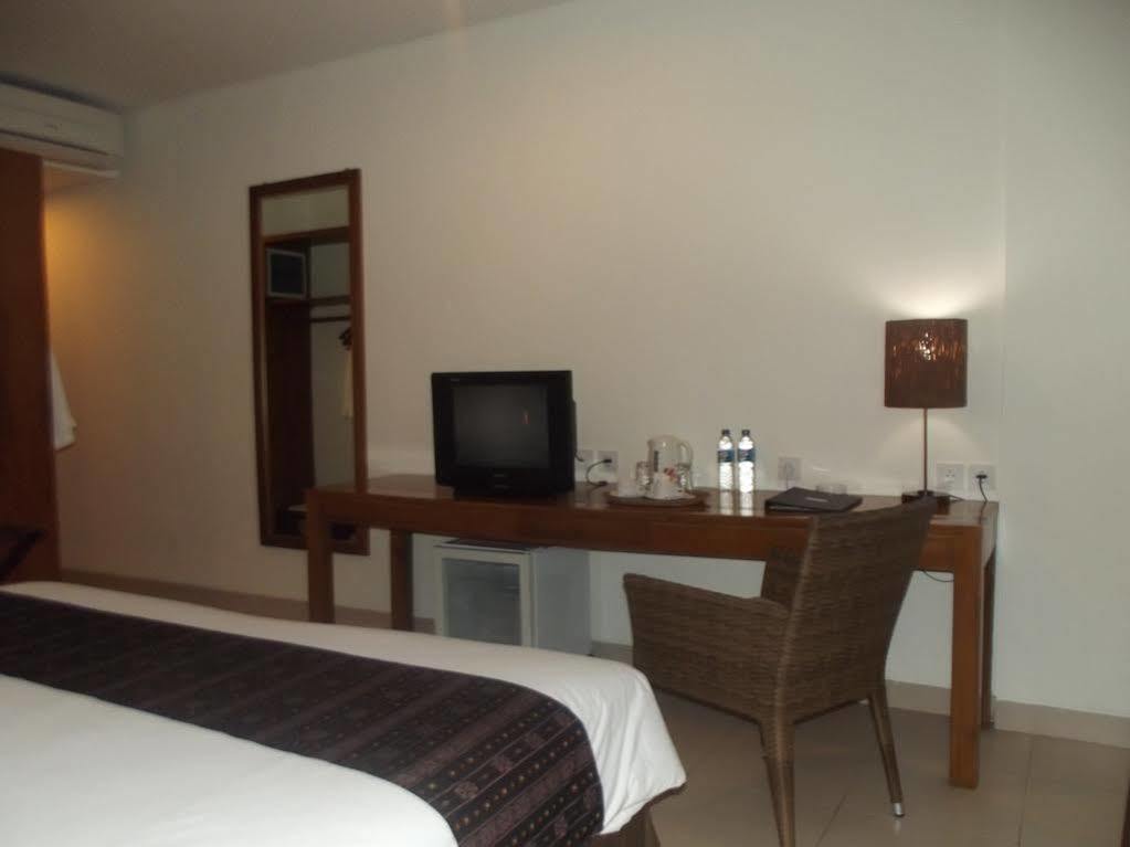 Luwansa Beach Resort Labuan Bajo Luaran gambar